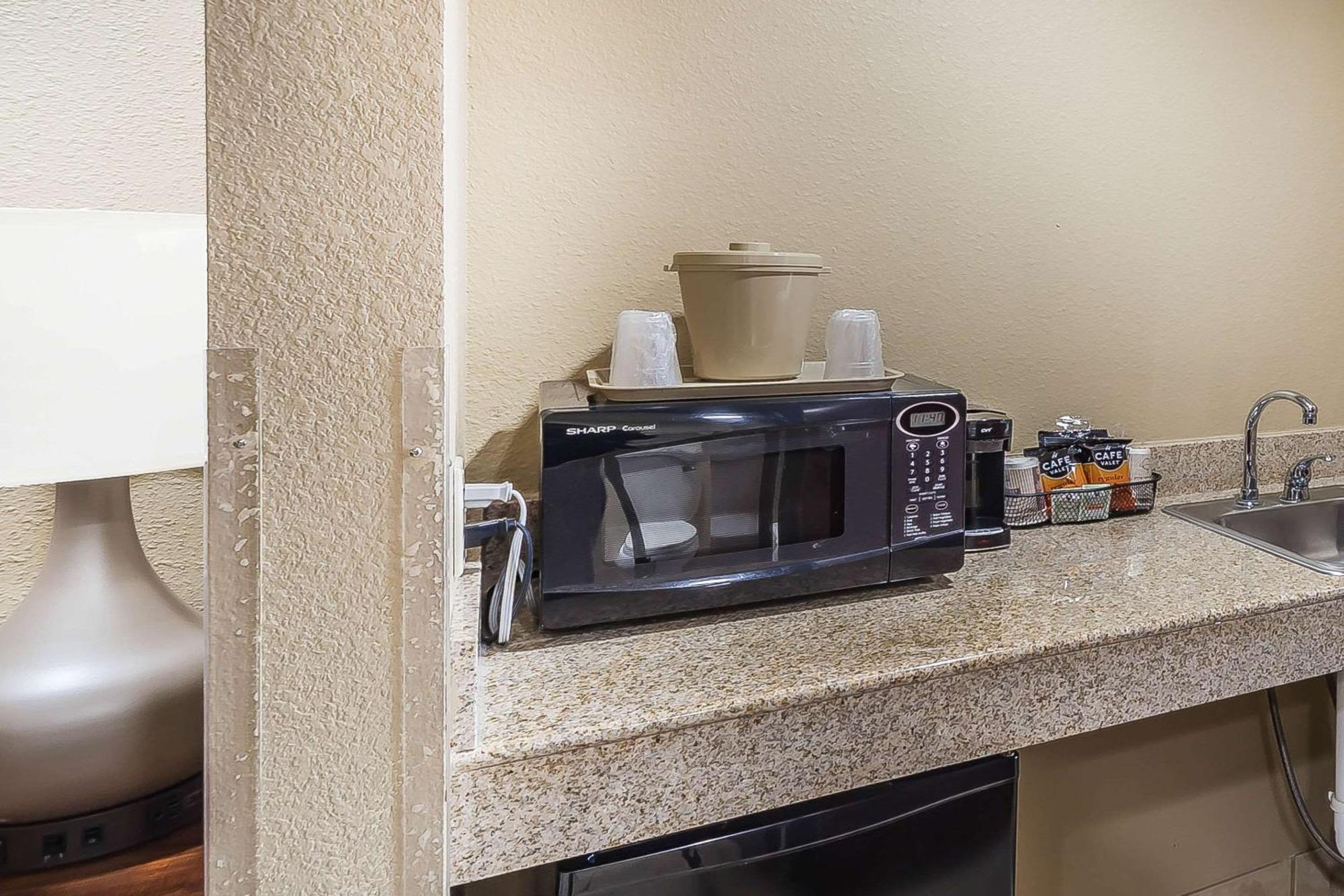 Comfort Suites Yukon - Sw Oklahoma City Εξωτερικό φωτογραφία
