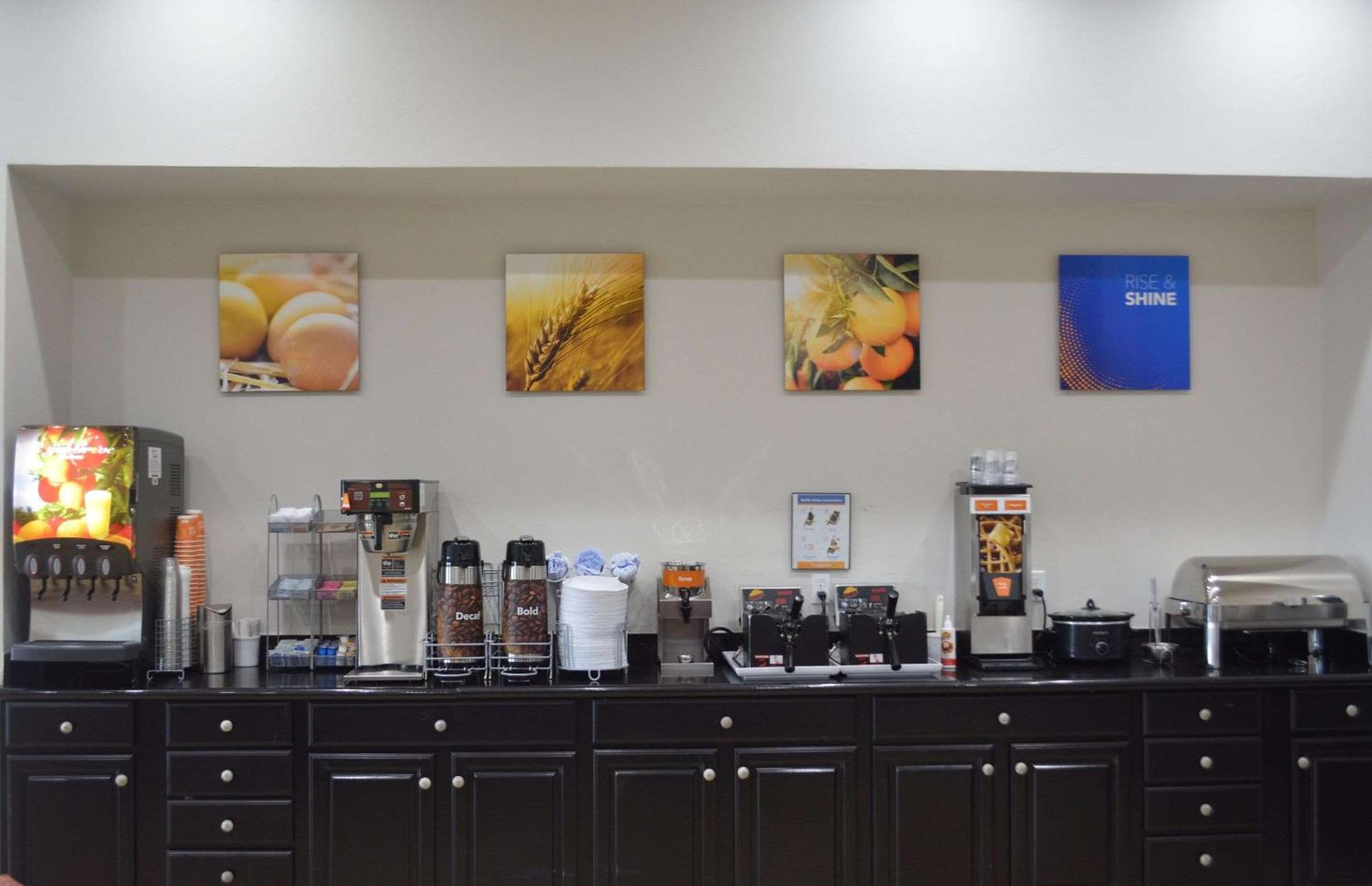 Comfort Suites Yukon - Sw Oklahoma City Εξωτερικό φωτογραφία