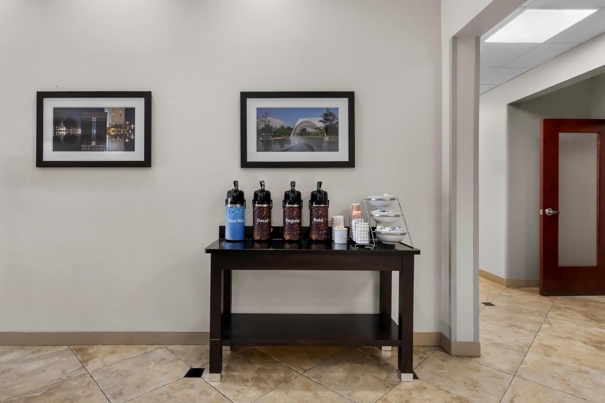 Comfort Suites Yukon - Sw Oklahoma City Εξωτερικό φωτογραφία